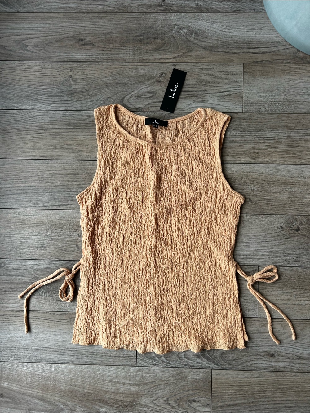 Lulu's Peach Crinkle Tie-Side Tank